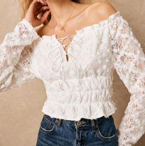 Frenchy White Lace Top, Line Shoulder Top, Three-Dimensional Embroidered Top - Picture 5 of 5